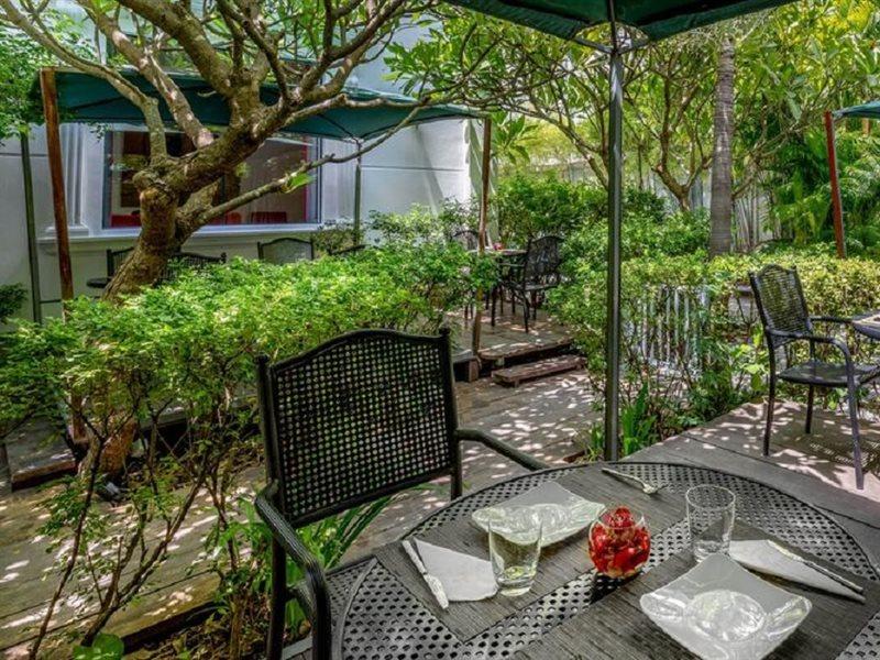 Hotel White Mansion 白色公馆 Phnom Penh Zewnętrze zdjęcie