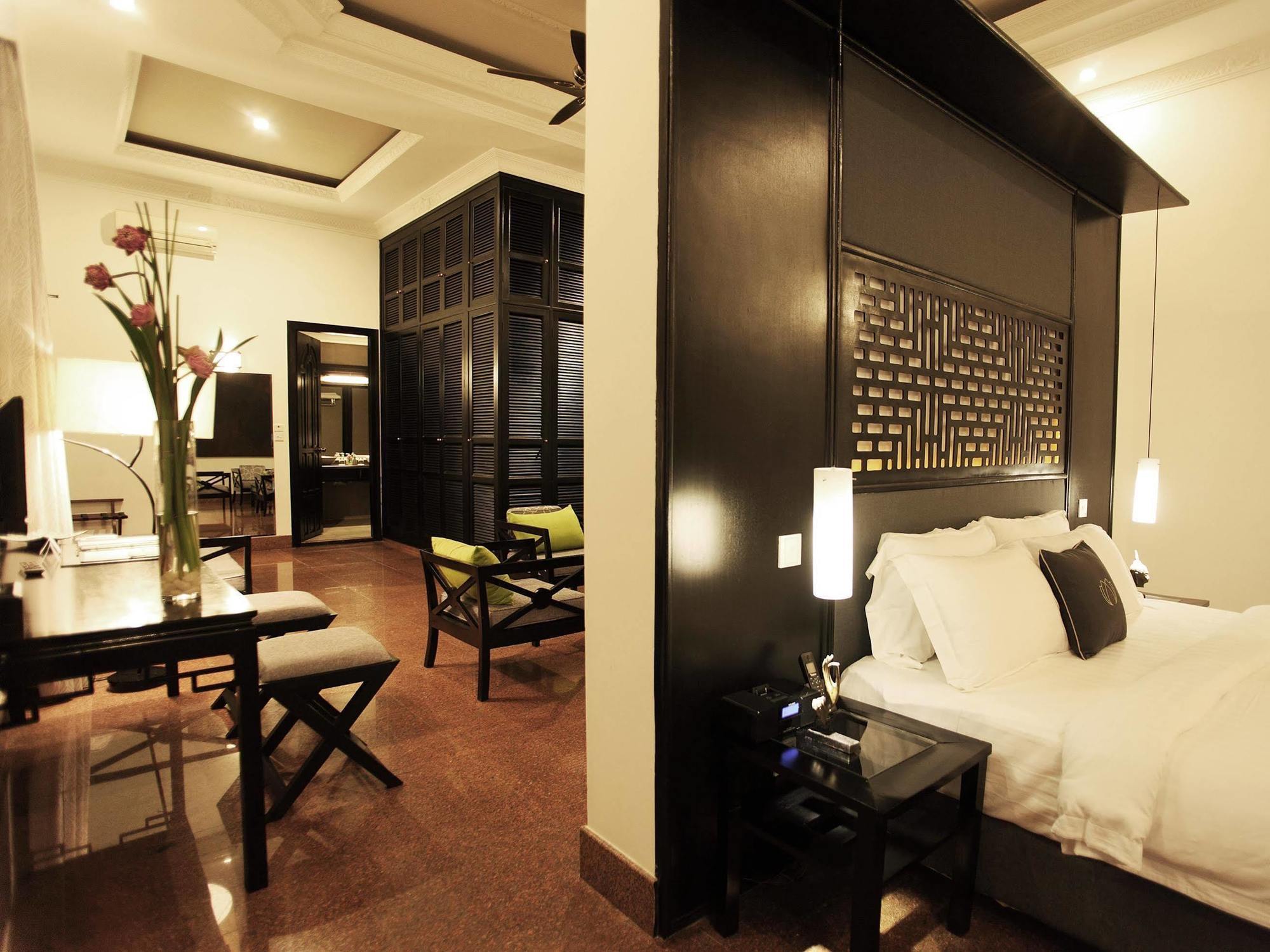 Hotel White Mansion 白色公馆 Phnom Penh Zewnętrze zdjęcie