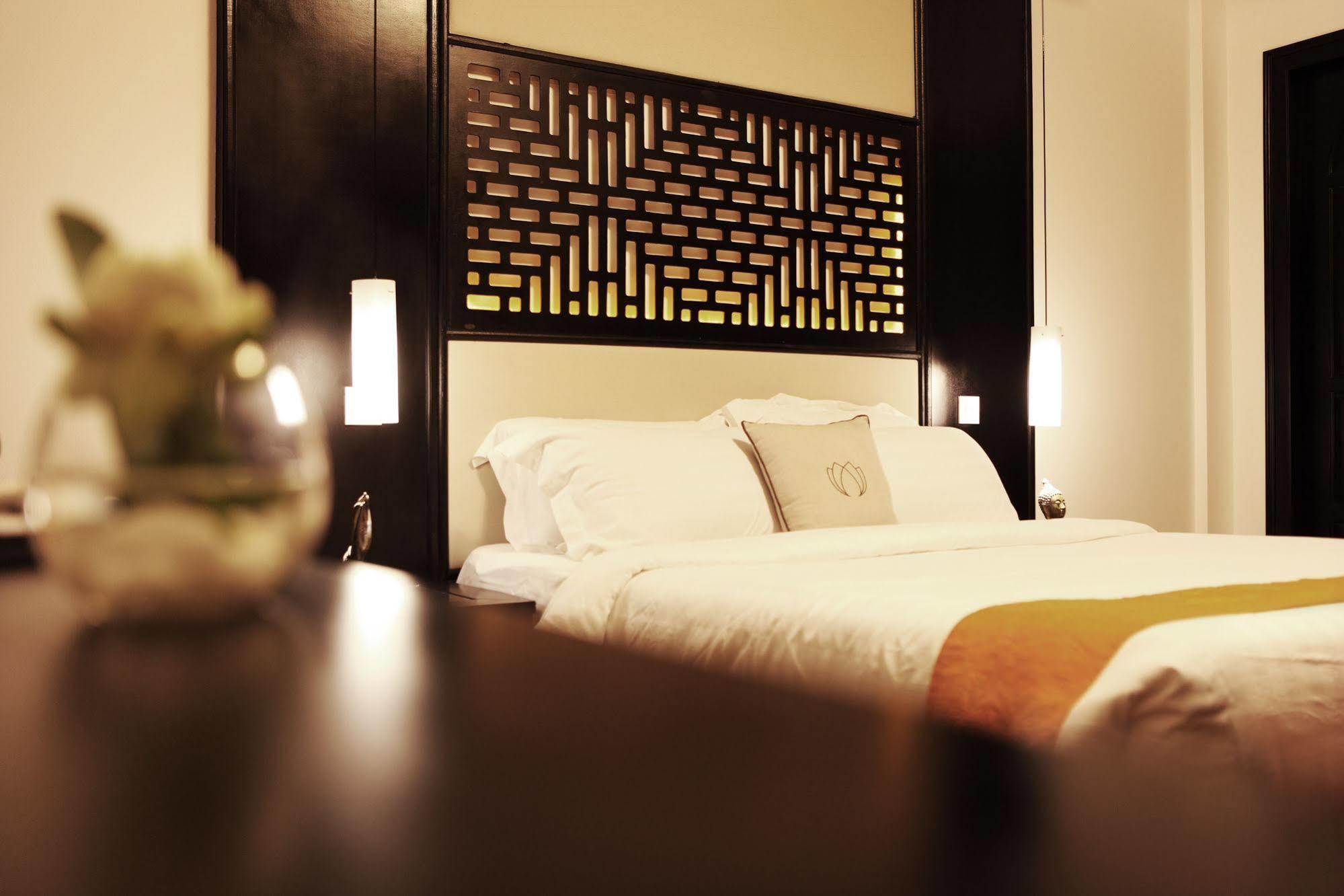 Hotel White Mansion 白色公馆 Phnom Penh Zewnętrze zdjęcie